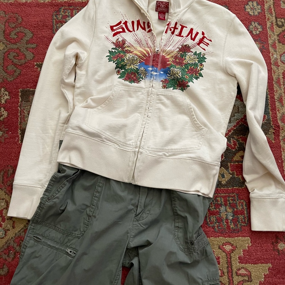 Vintage Lucky Brand cream and rich red burgundy floral  Embroidered Small
Firm